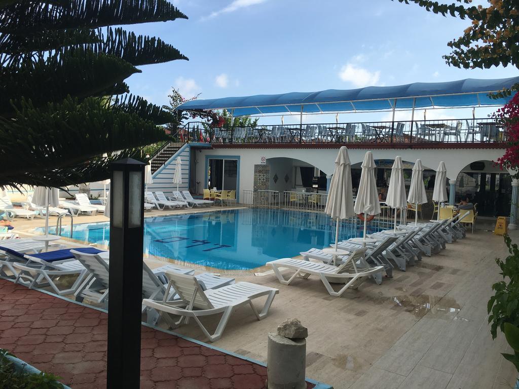 Sunberk Hotel Side Exterior photo